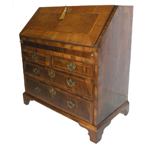 fig 2. QUEEN ANNE WALNUT BUREAU WITH WELL & SHAPED INTERIOR
