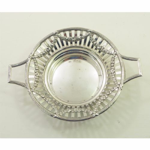 Pretty Edwardian Silver Quaich Design Basket