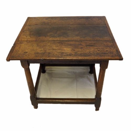 Early 18th Century Oak Centre Table