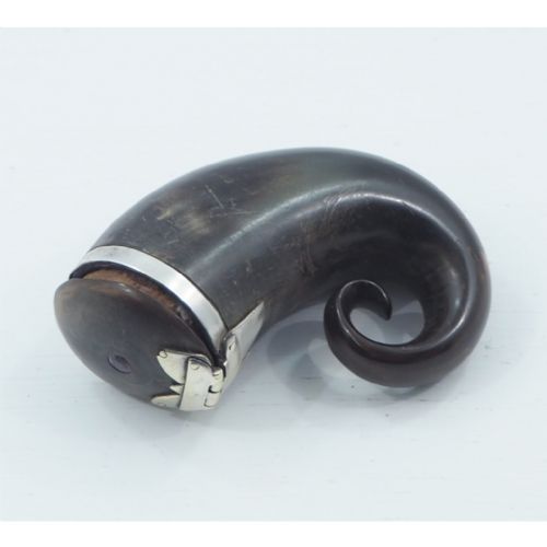 19th Century Scottish Horn Snuff Mull