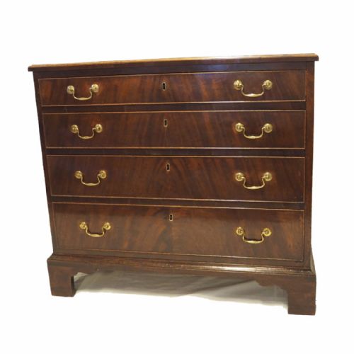 fig 1. SMALL GEORGE III MAHOGANY CHEST OF DRAWERS