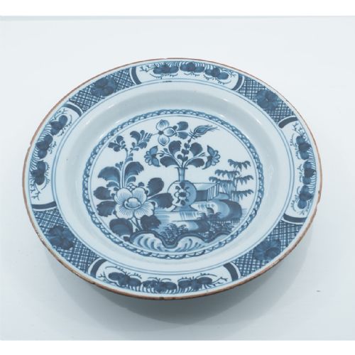 Fine Large 18th Century Delft Charger