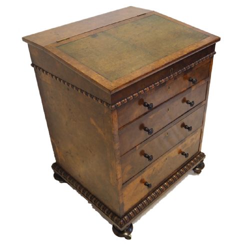 fig 2. FINE GILLOWS BURR OAK SLIDING TOP DAVENPORT