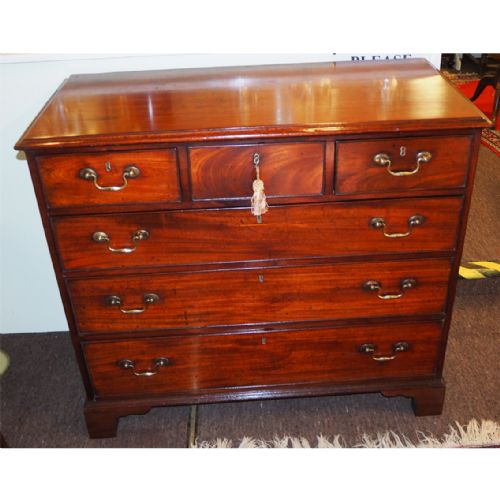 18th Cent. Scottish Mahogany Chest of Drawers