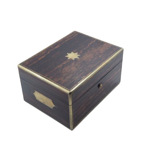 fig 1. LATE REGENCY FITTED CALAMANDER VANITY BOX