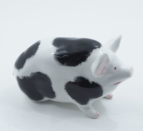 Scottish Wemyss Ware Black & White Piglet