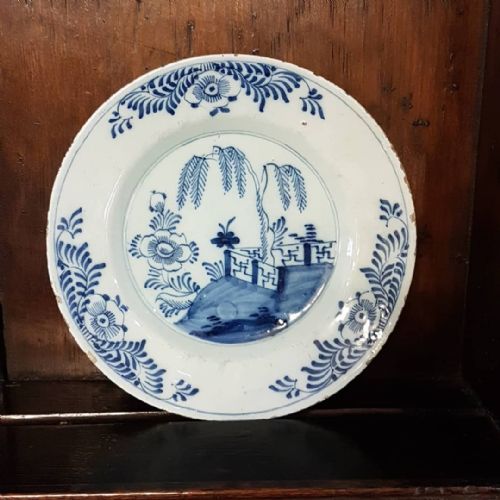 Good 18th Century English Delft Plate