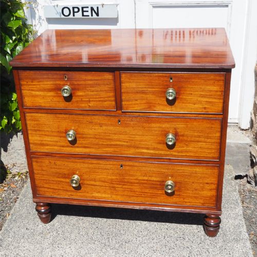 Small Regency Gillows Mahogany Chest