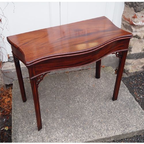Chippendale Mahogany Serpentine Tea Table