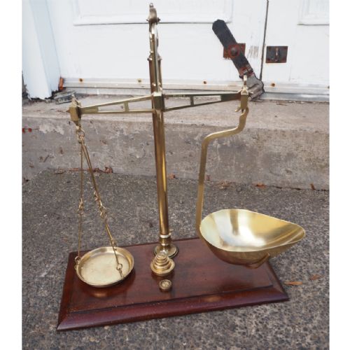 Set of Scottish Brass Grocers Scales