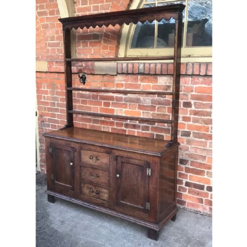 Small Size Georgian Oak Dresser & Rack