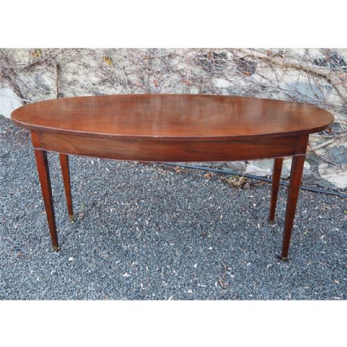 fig 1. UNUSUAL LARGE 18th CENTURY OVAL CENTRE TABLE