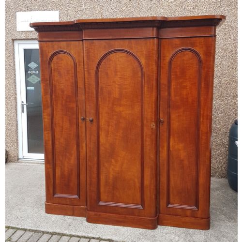 Early Victorian Breakfront Mahogany Wardrobe