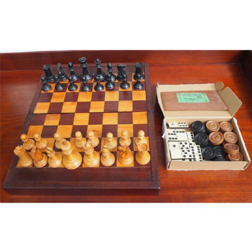 Georgian Games Box, Chess, Draughts & Dominoes