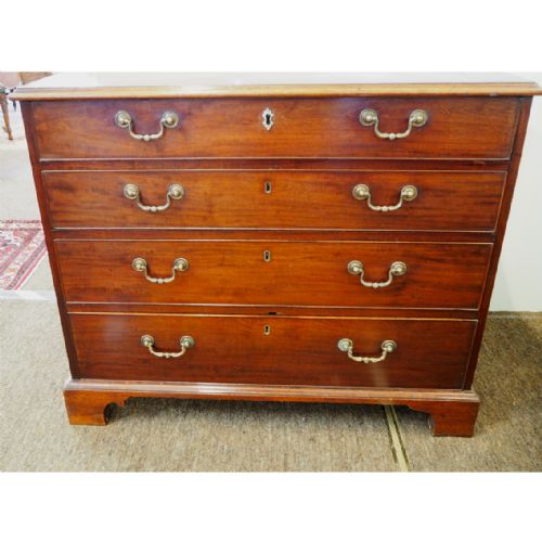 fig 3. CAPTAIN SKEFFINGTON'S CHIPPENDALE GENTS CHEST