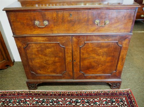 fig 2. GEORGE 3rd CHIPPENDALE MAHOGANY BOOKCASE