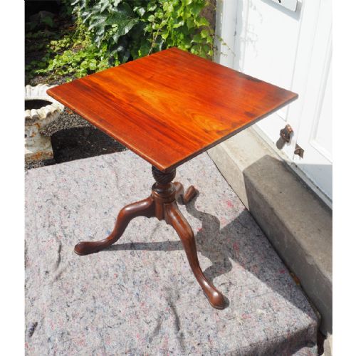 18th Century "Diamond" Mahogany Tripod Table