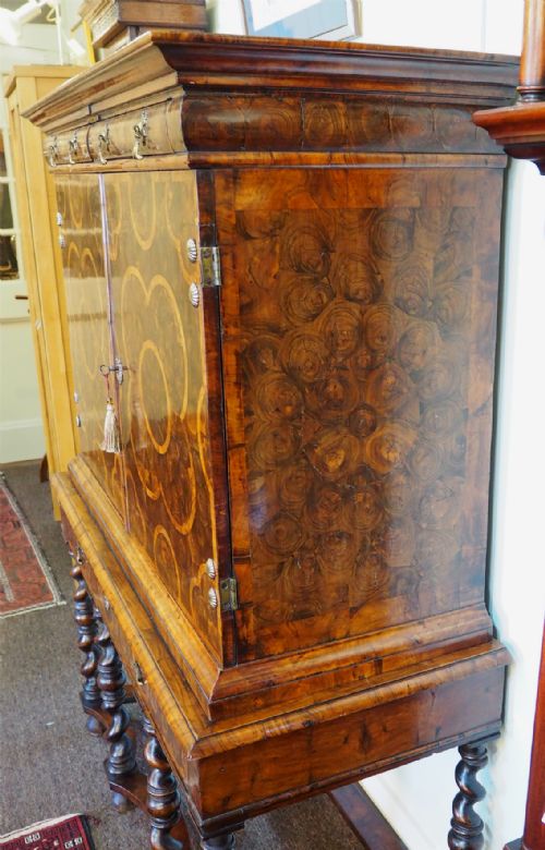 fig 3. FINE 17th CENTURY OYSTER CABINET ON STAND