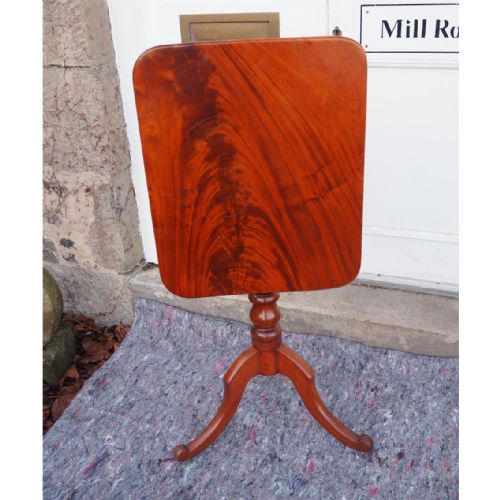 Scottish Flame Mahogany Oblong Tripod Table