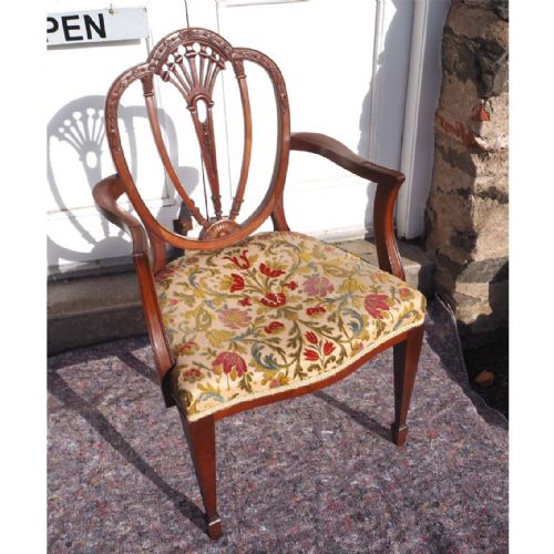 Hepplewhite Style Mahogany Arm Chair
