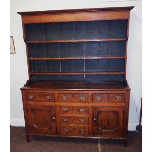 18th Century Georgian Oak Dresser & Rack