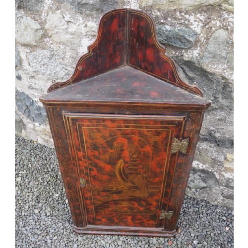 Queen Anne Lacquered Corner Cabinet