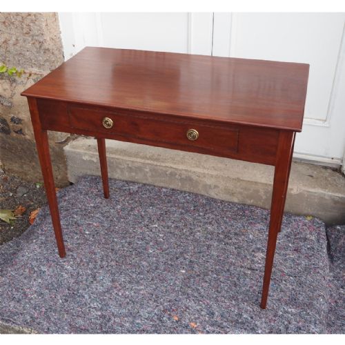 Elegant Georgian Scottish Side Table