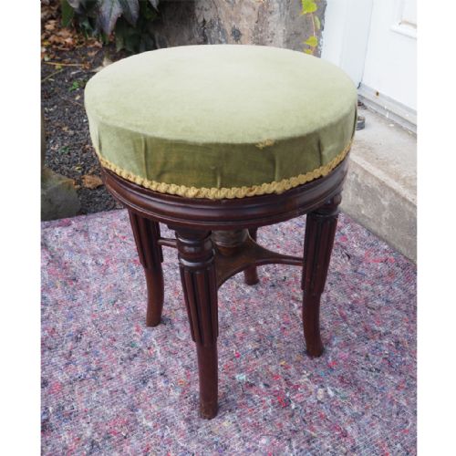 Gillows Adjustable Mahogany Piano Stool