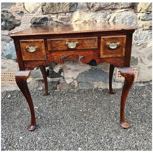 fig 1. Cracking Georgian Oak Cabriole Leg Lowboy