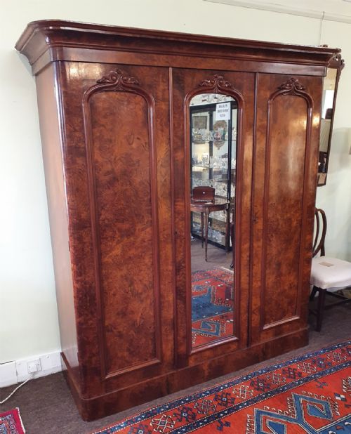 Victorian Scottish Burr Walnut Wardrobe