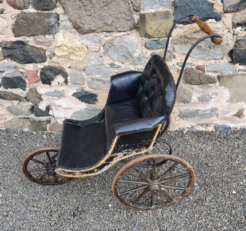 fig 1. Georgian Coach Built Childs Push Chair