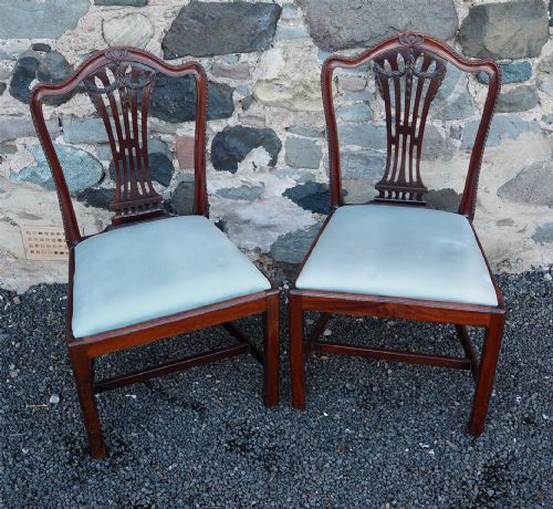 Pair 18th Century Hepplewhite Dining Chairs