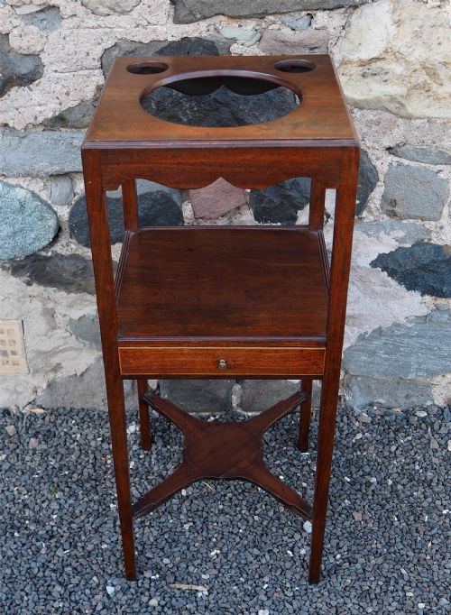 George 3rd Mahogany Square Washstand