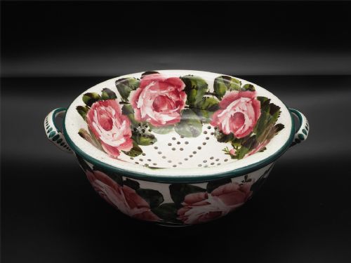 Good Scottish Wemyss Roses Sponge Bowl