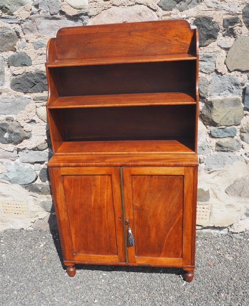 Small Georgian Waterfall Bookcase Cabinet