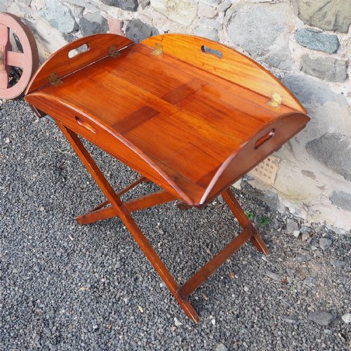 Georgian Mahogany Oval Butlers Tray