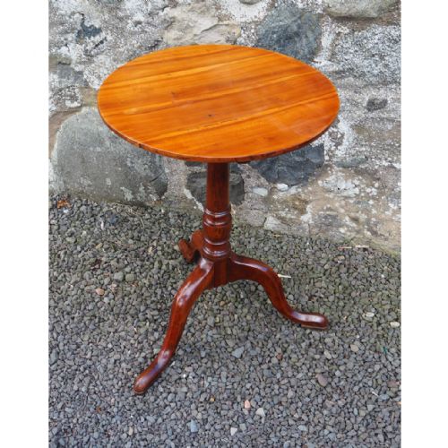 Beautiful Georgian Fruitwood Tripod Table