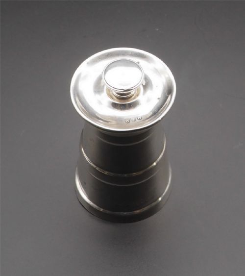 Edwardian Silver Pepper Mill. Birmingham 1904