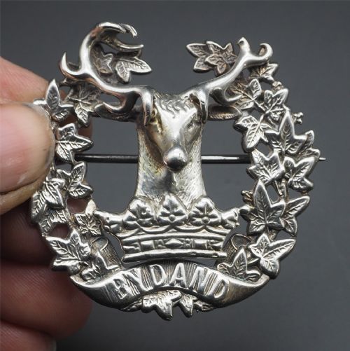 Scottish Silver Gordon Clan Plaid Broach