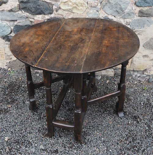 Small Late 17th Century Oak Gateleg Table