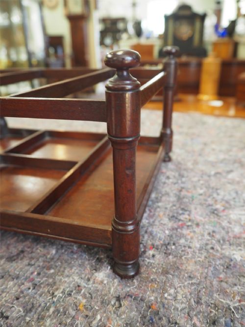 RARE GEORGIAN MAHOGANY DECANTER HOLDER - ADDITIONAL PHOTO 6