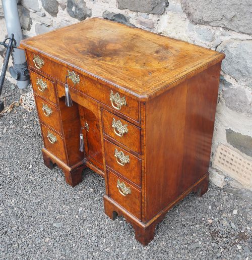 fig 1. Stunning George 1st Burr Walnut Desk