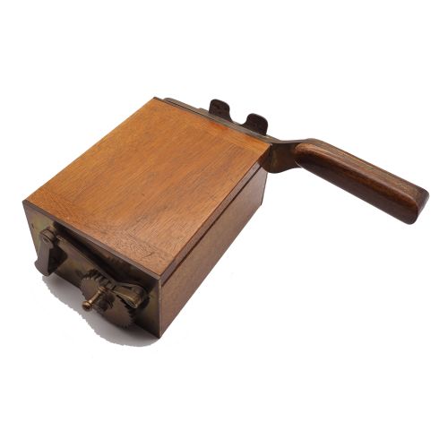 SUPERB EDWARDIAN MECHANICAL TOBACCO CUTTER - ADDITIONAL PHOTO 2