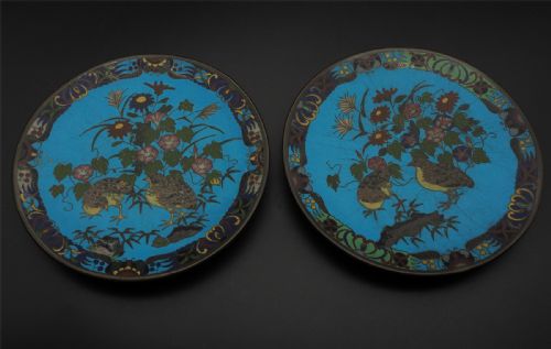 Good Pair of Japanese Cloisonne Plates
