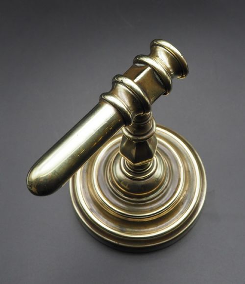 18TH CENTURY GEORGIAN BRASS GOFFERING IRON - ADDITIONAL PHOTO 4