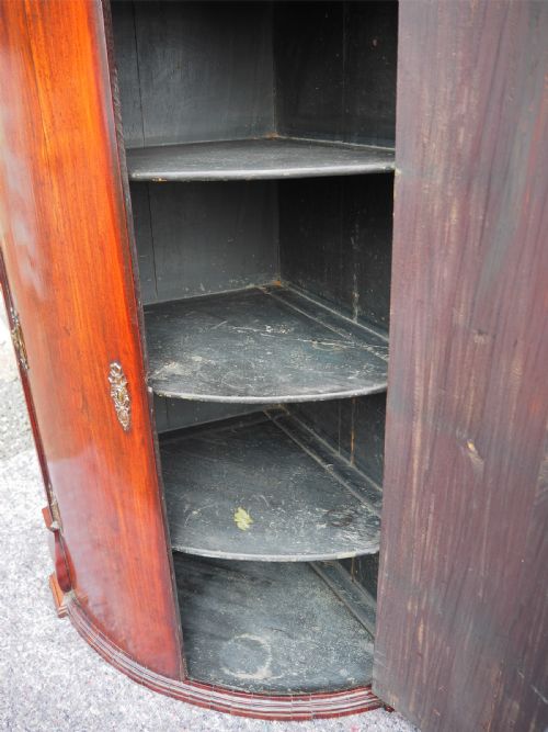 GEORGE 2ND RED WALNUT CORNER CABINET - ADDITIONAL PHOTO 7