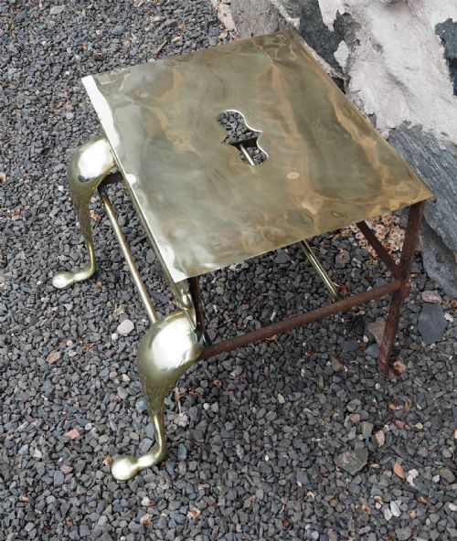 MID 19TH CENTURY BRASS FOOTMAN - ADDITIONAL PHOTO 2