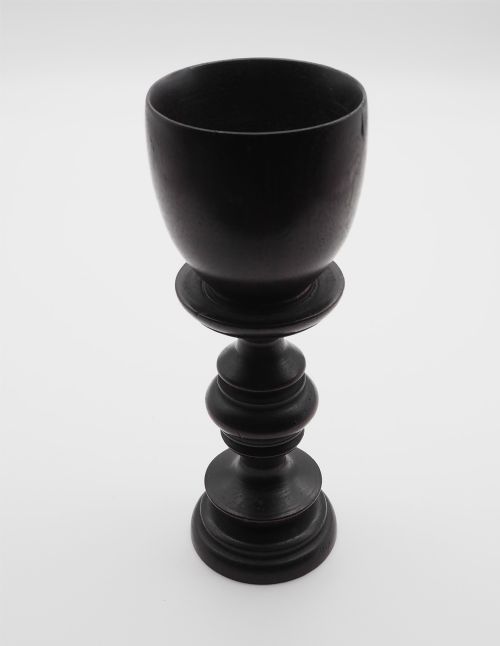 19TH CENTURY TURNED WALNUT GOBLET - ADDITIONAL PHOTO 1