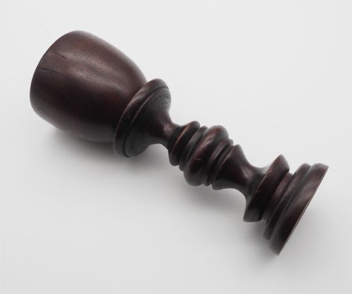 19TH CENTURY TURNED WALNUT GOBLET - ADDITIONAL PHOTO 2