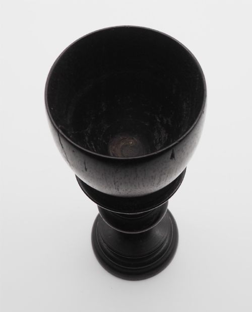19TH CENTURY TURNED WALNUT GOBLET - ADDITIONAL PHOTO 3
